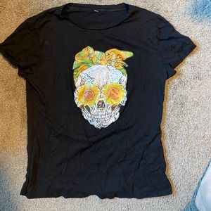 Skull shirt